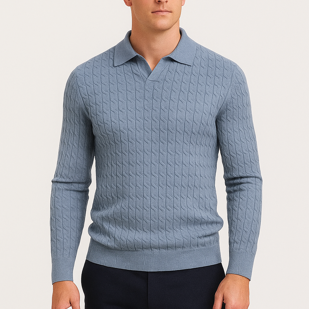 Knitted jumper with collar and textured pattern