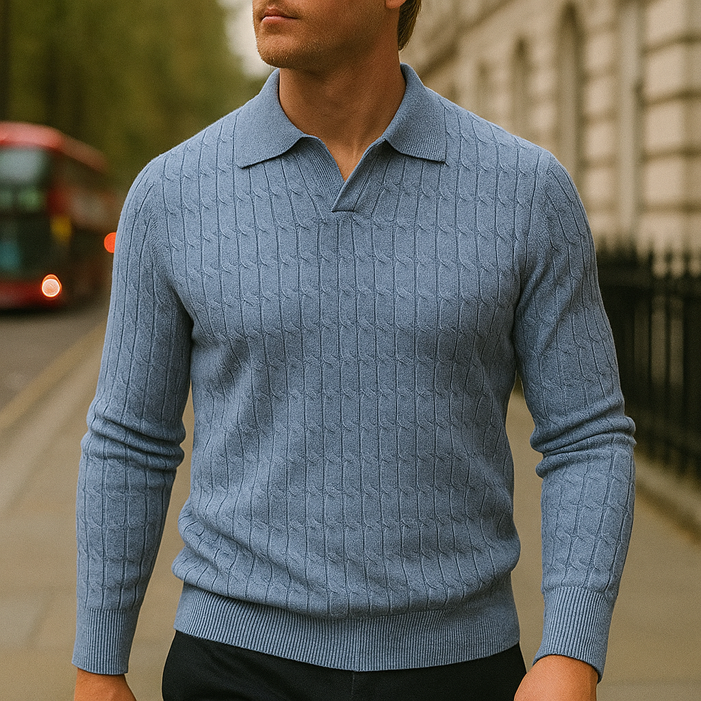 Knitted jumper with collar and textured pattern