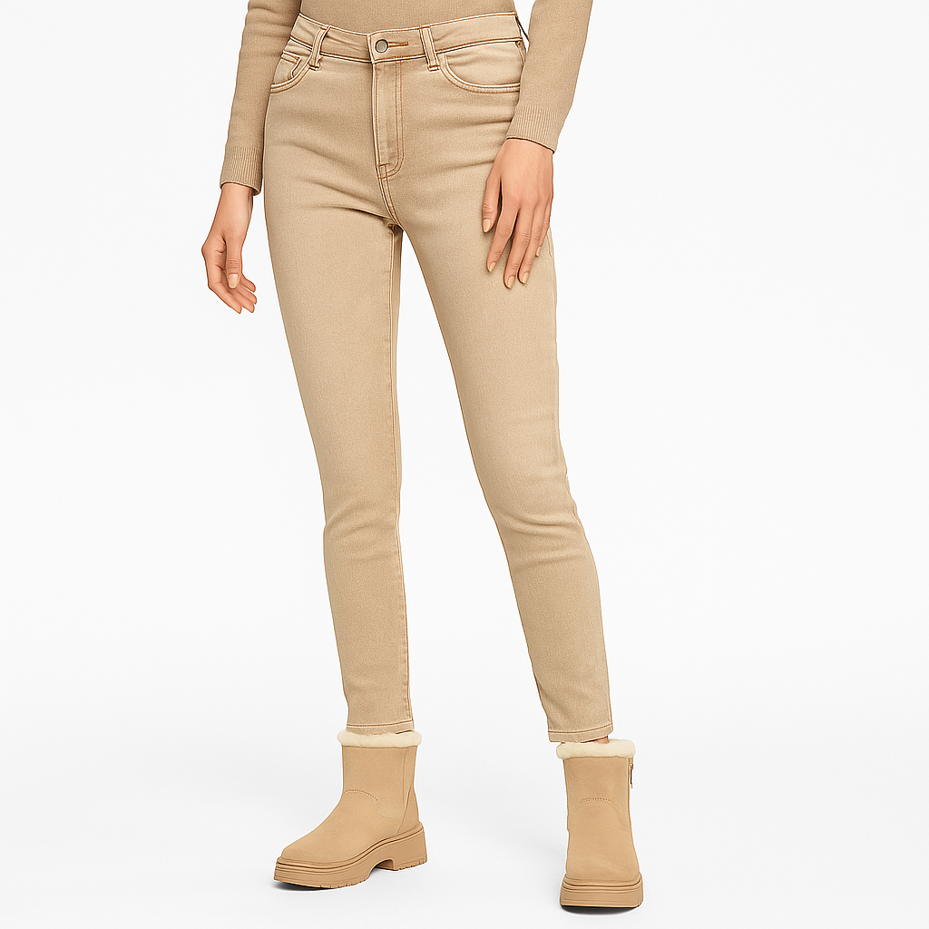 Ankle boot with faux fur lining, side zipper closure, and chunky sole.